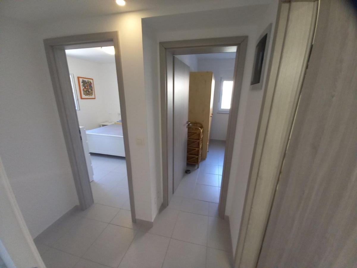 Apartment Ariela 로비니 외부 사진