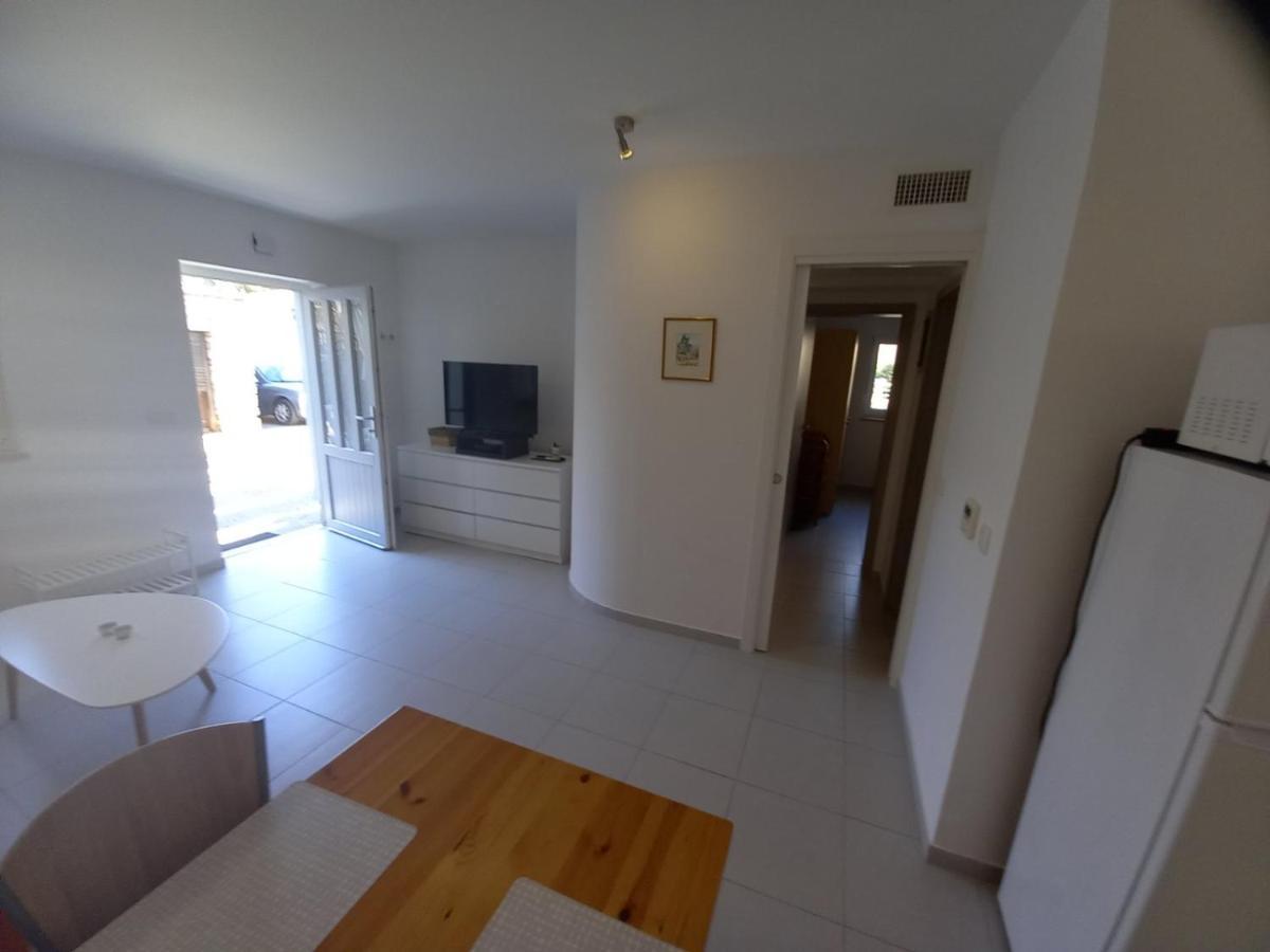 Apartment Ariela 로비니 외부 사진